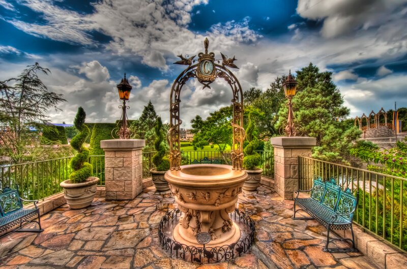 Ornate Fountain in Garden — Blue