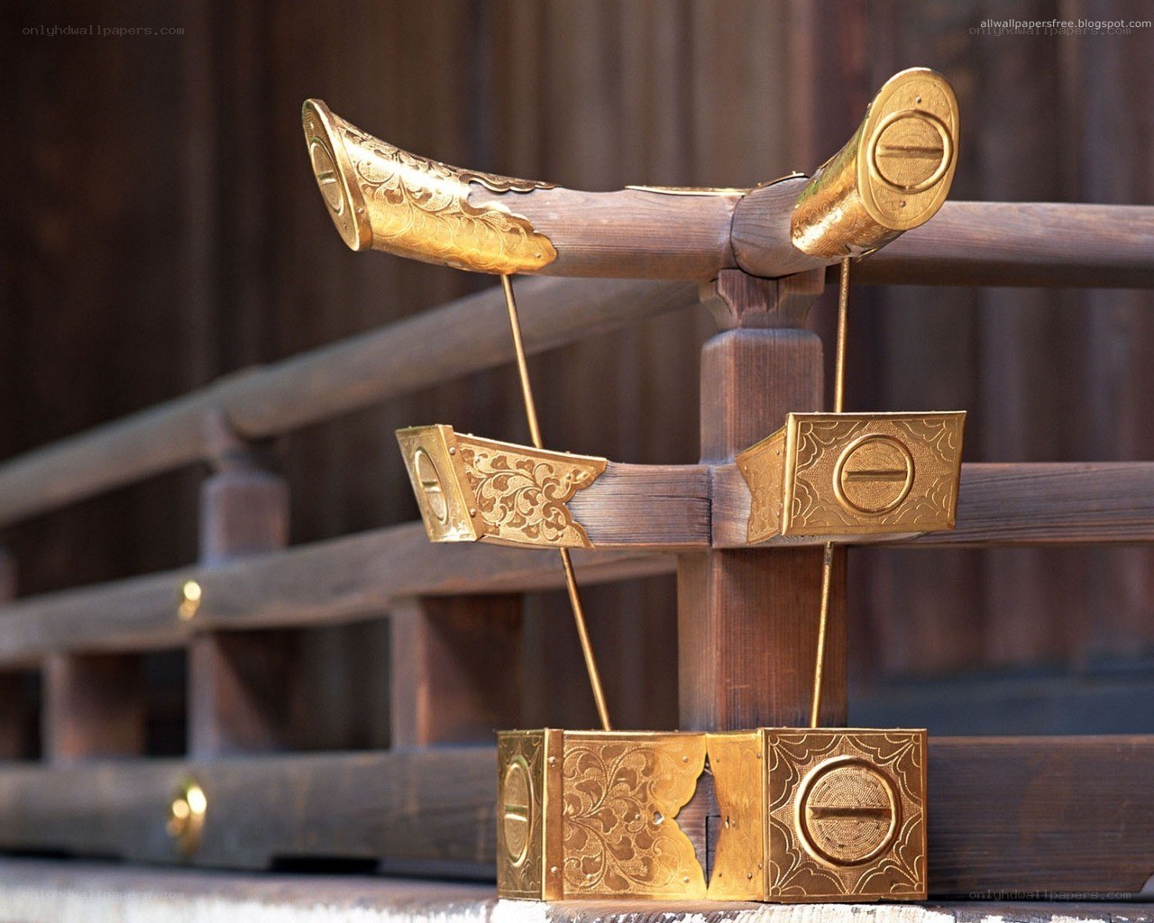 ornate golden sword mounts