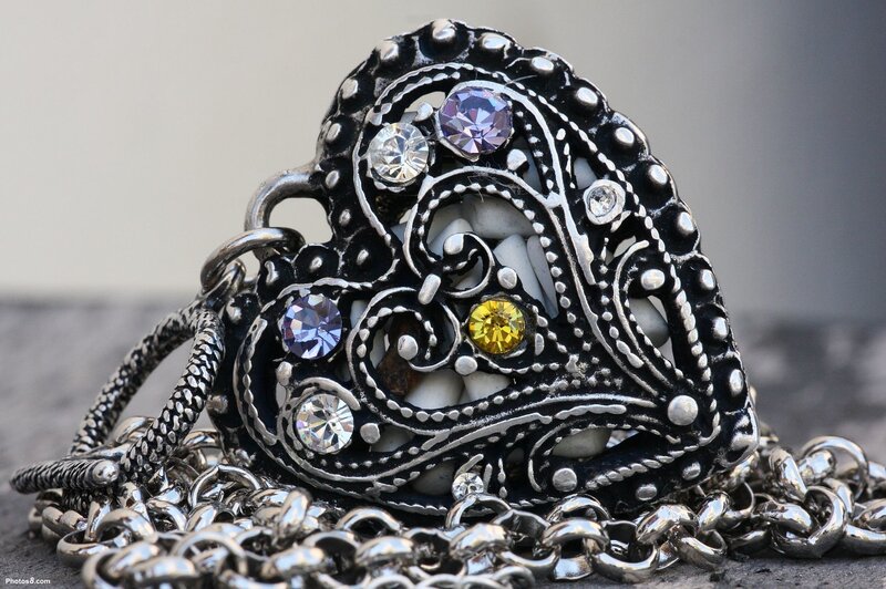 ornate heart-shaped pendant