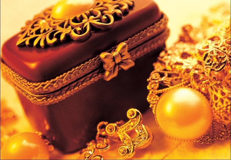 ornate jewelry box with pearls