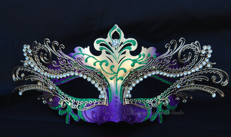 Ornate Masquerade Mask — Purple