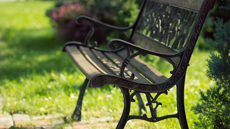 Ornate Park Bench — Green