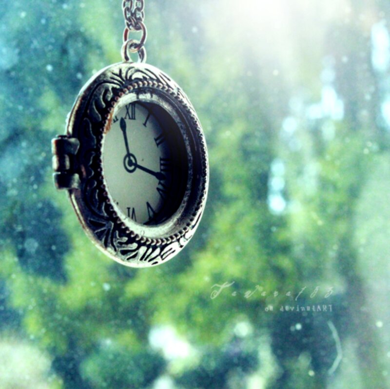 Ornate Pocket Watch — Green, Serene