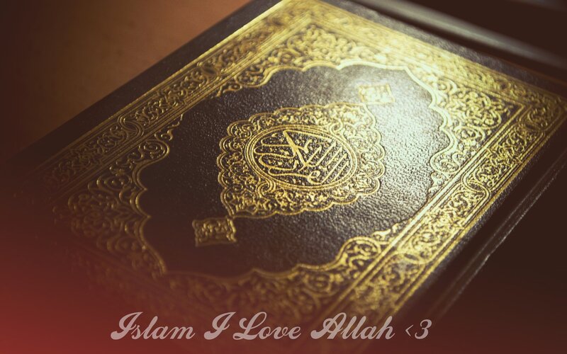 Ornate Quran Book — Black