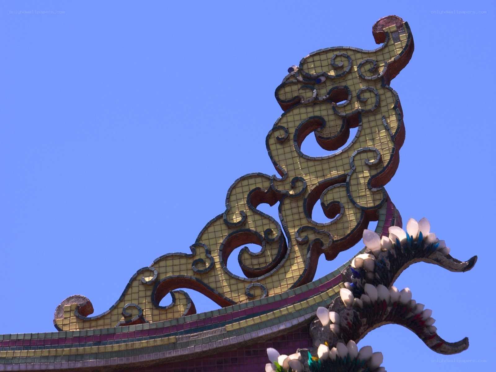 ornate roof tile design