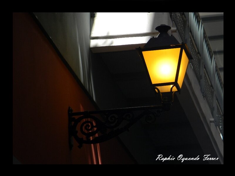 Ornate Street Lamp — Black, Dramatic