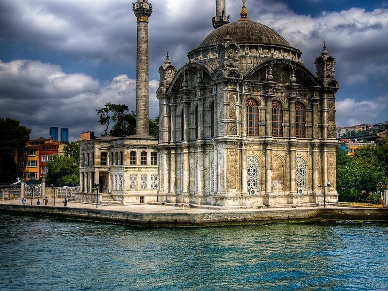 Ortaköy Mosque by the water
