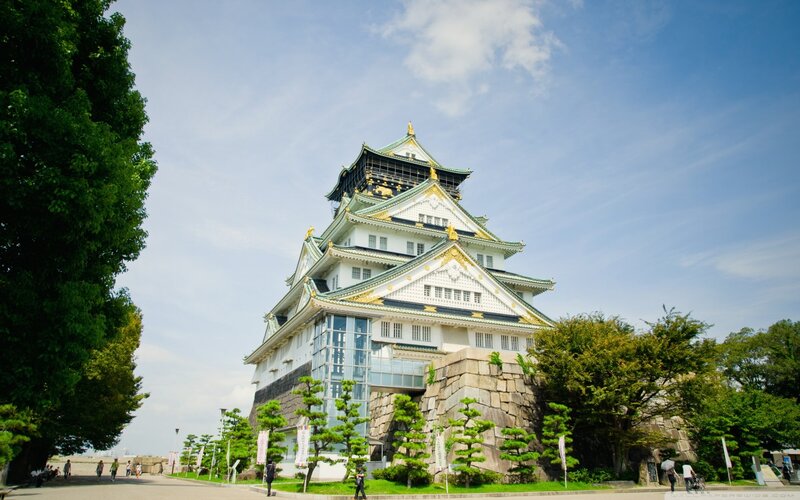 Osaka Castle — Green