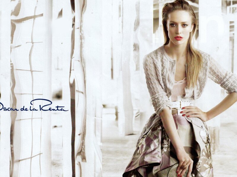 Oscar de la Renta fashion model