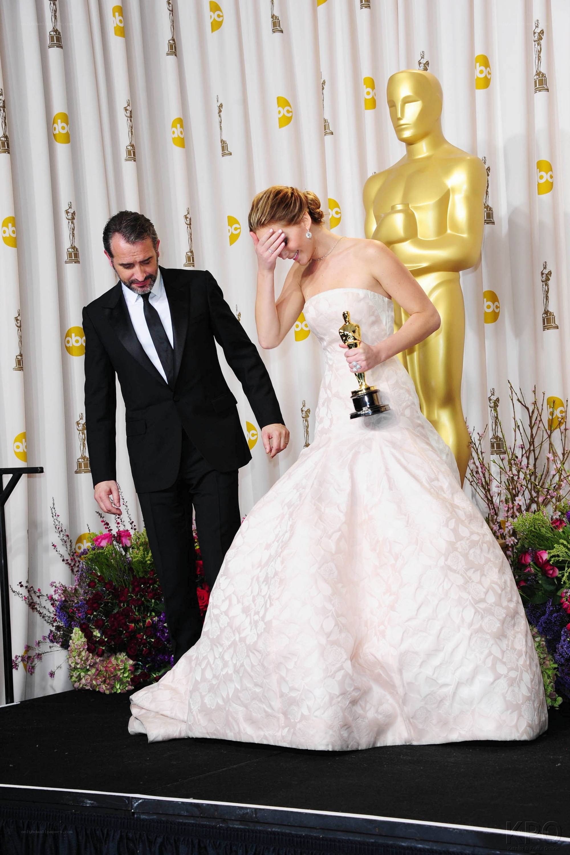 Oscar winner on stage