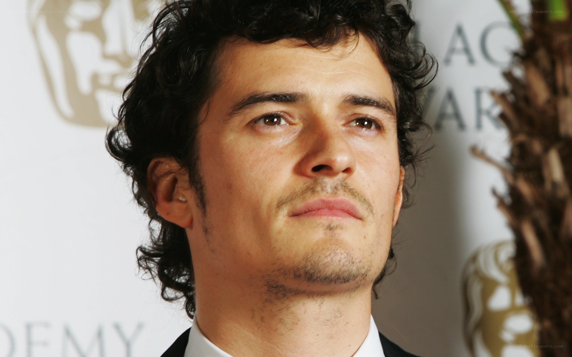 Oscar-winning actor at event