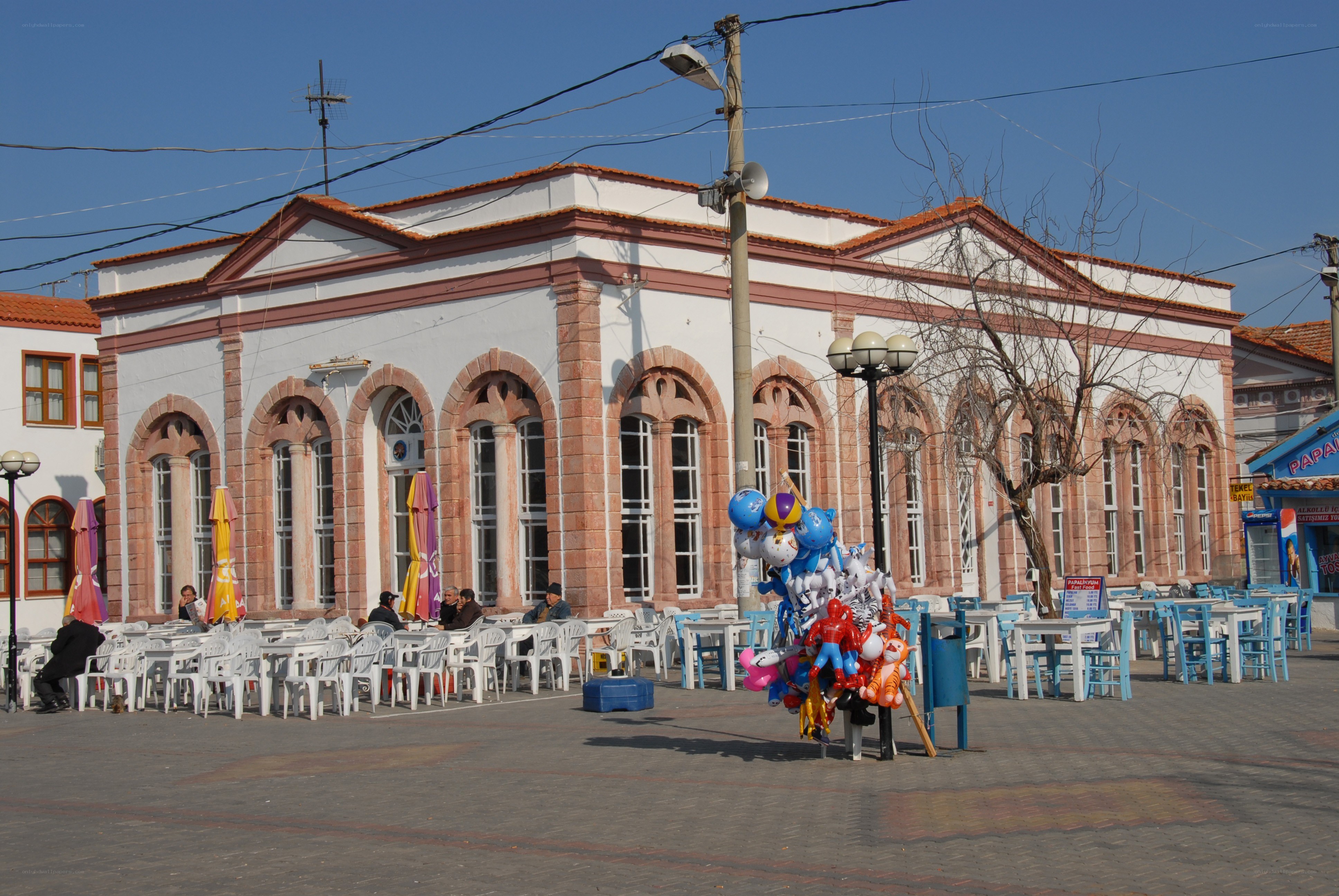 Outdoor cafe in a town square