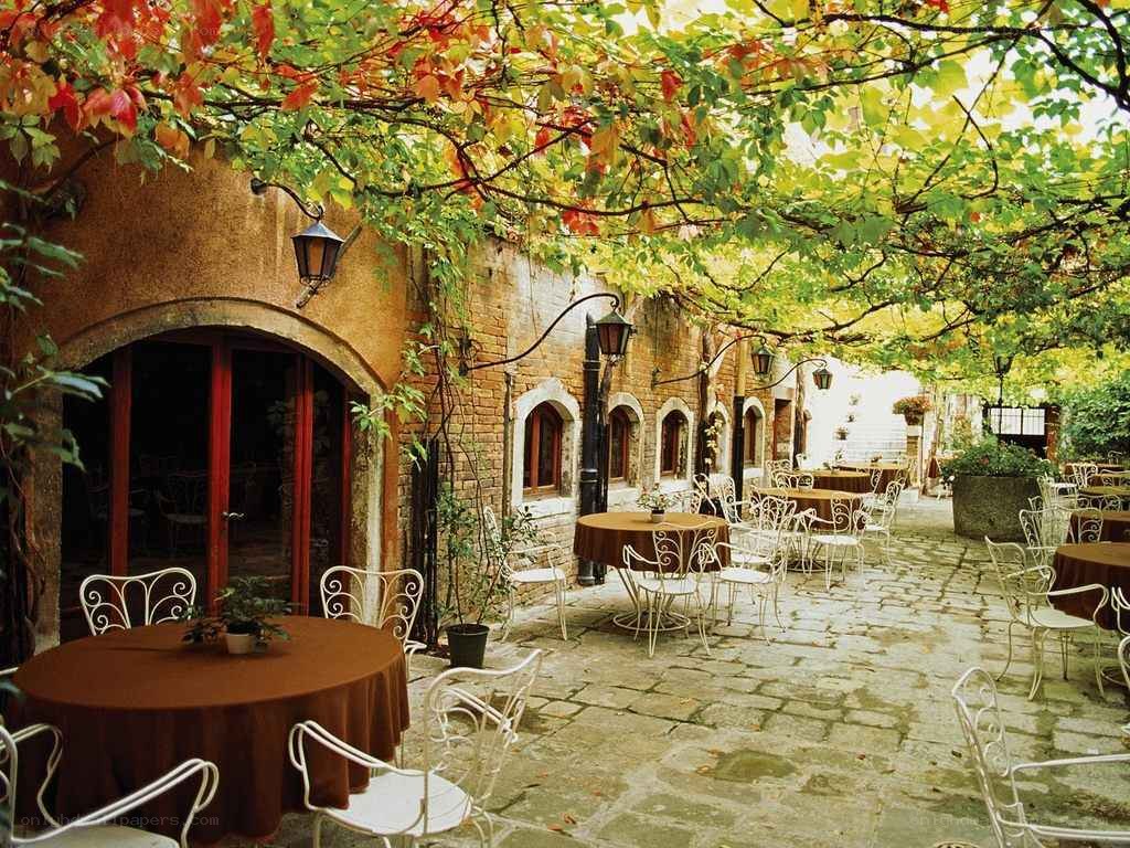 Outdoor cafe in autumn