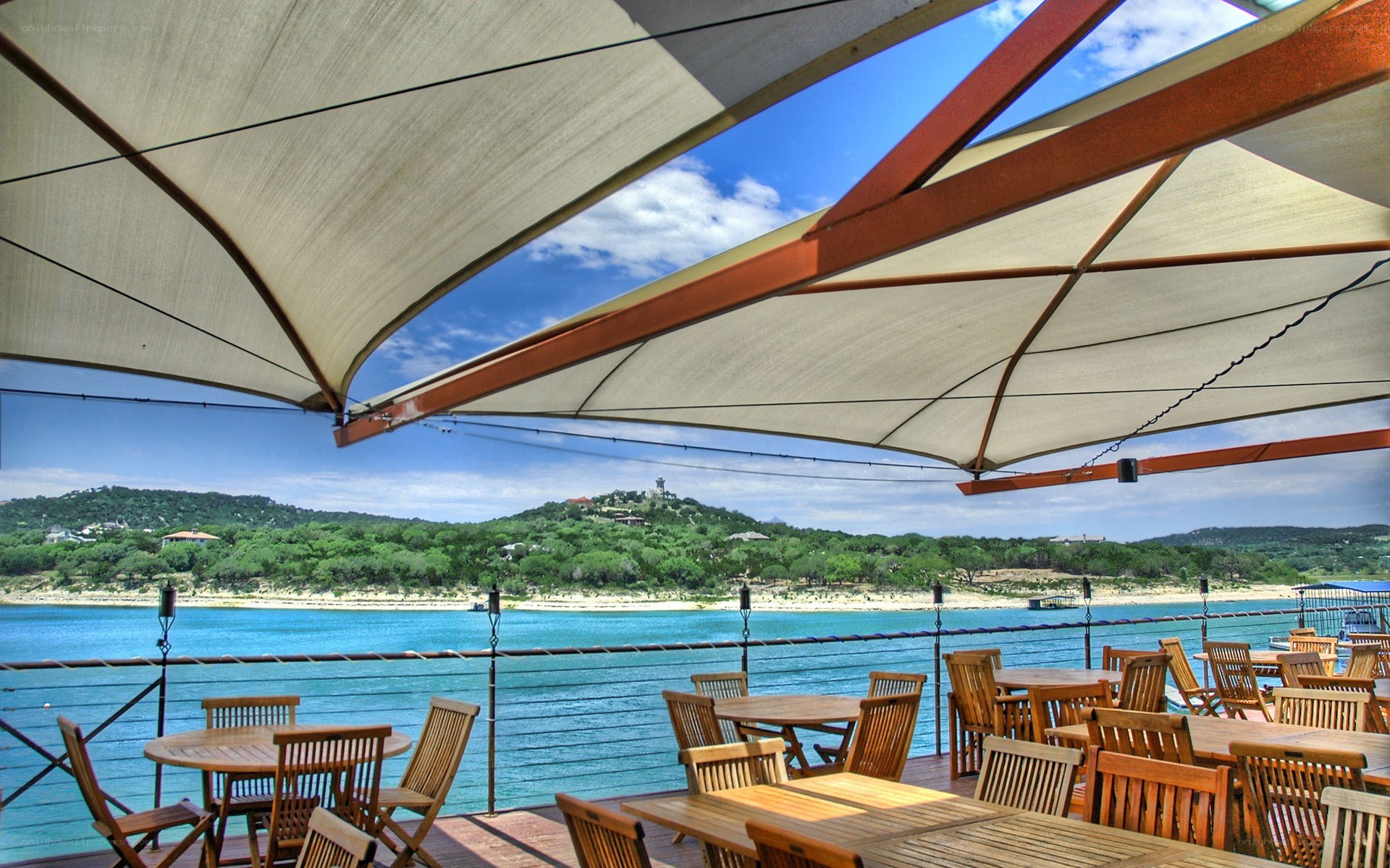 Outdoor dining by the water