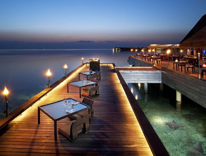 Outdoor Dining Pier