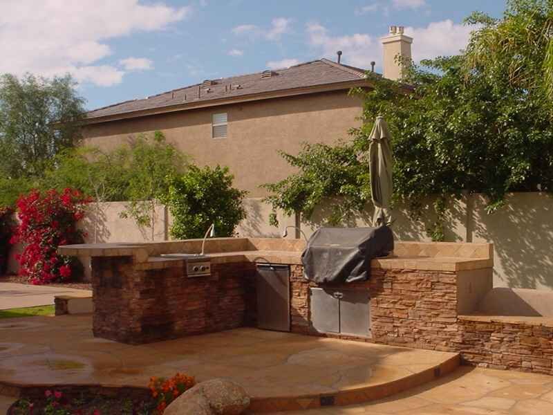Outdoor Kitchen Area