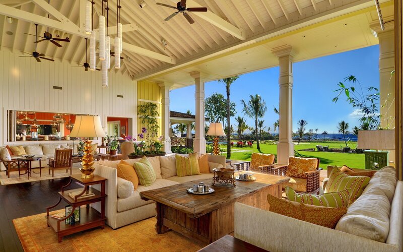 Outdoor Living Room — Beige