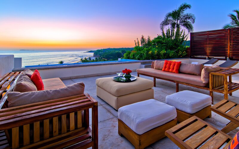 Outdoor Lounge Area — Blue, Serene