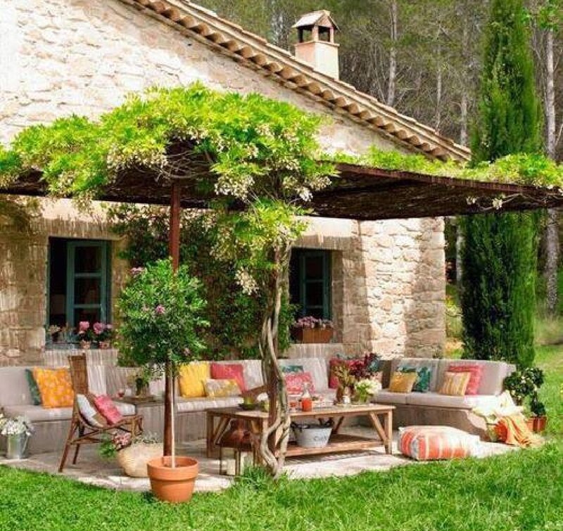 Outdoor Patio Seating — Green