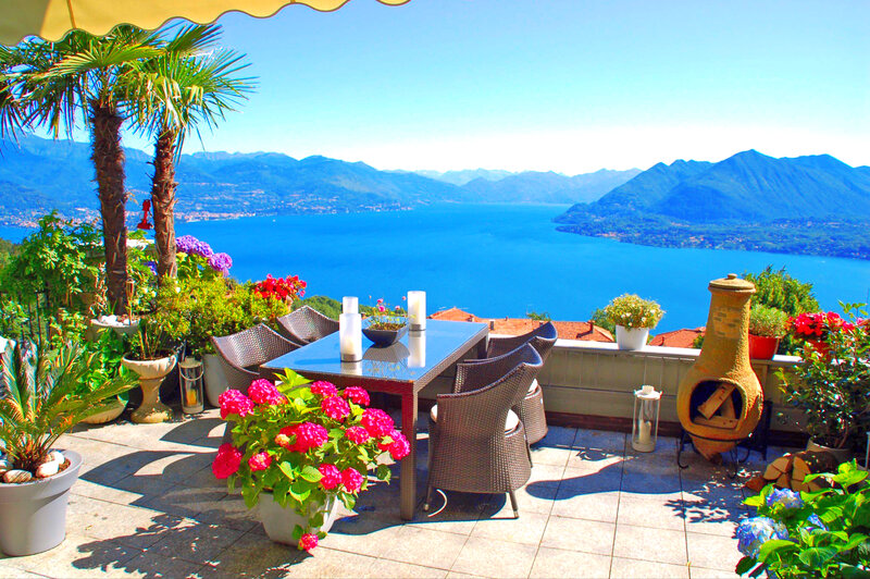 Outdoor Patio with Lake View — Blue