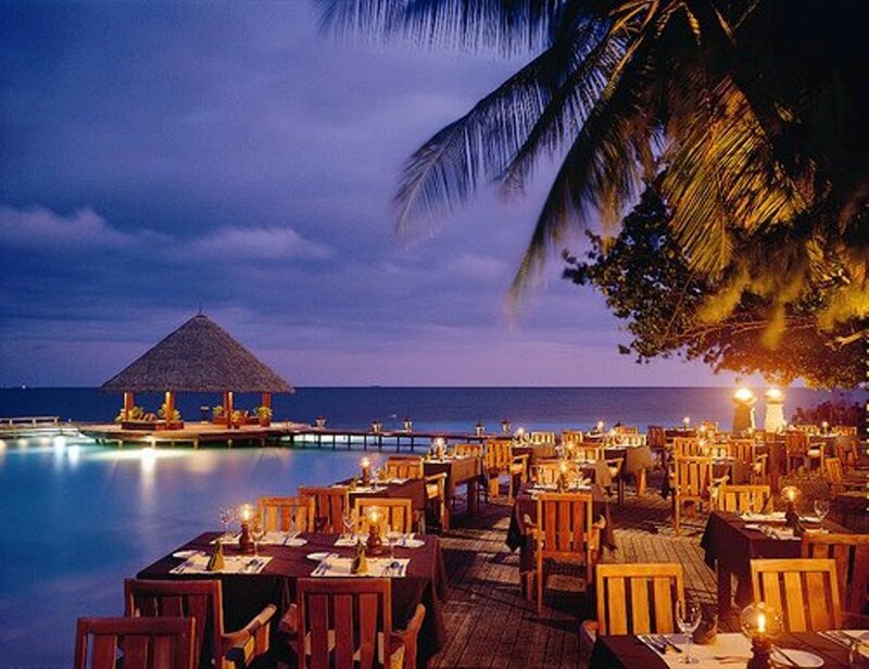 Outdoor Restaurant at Night — Blue