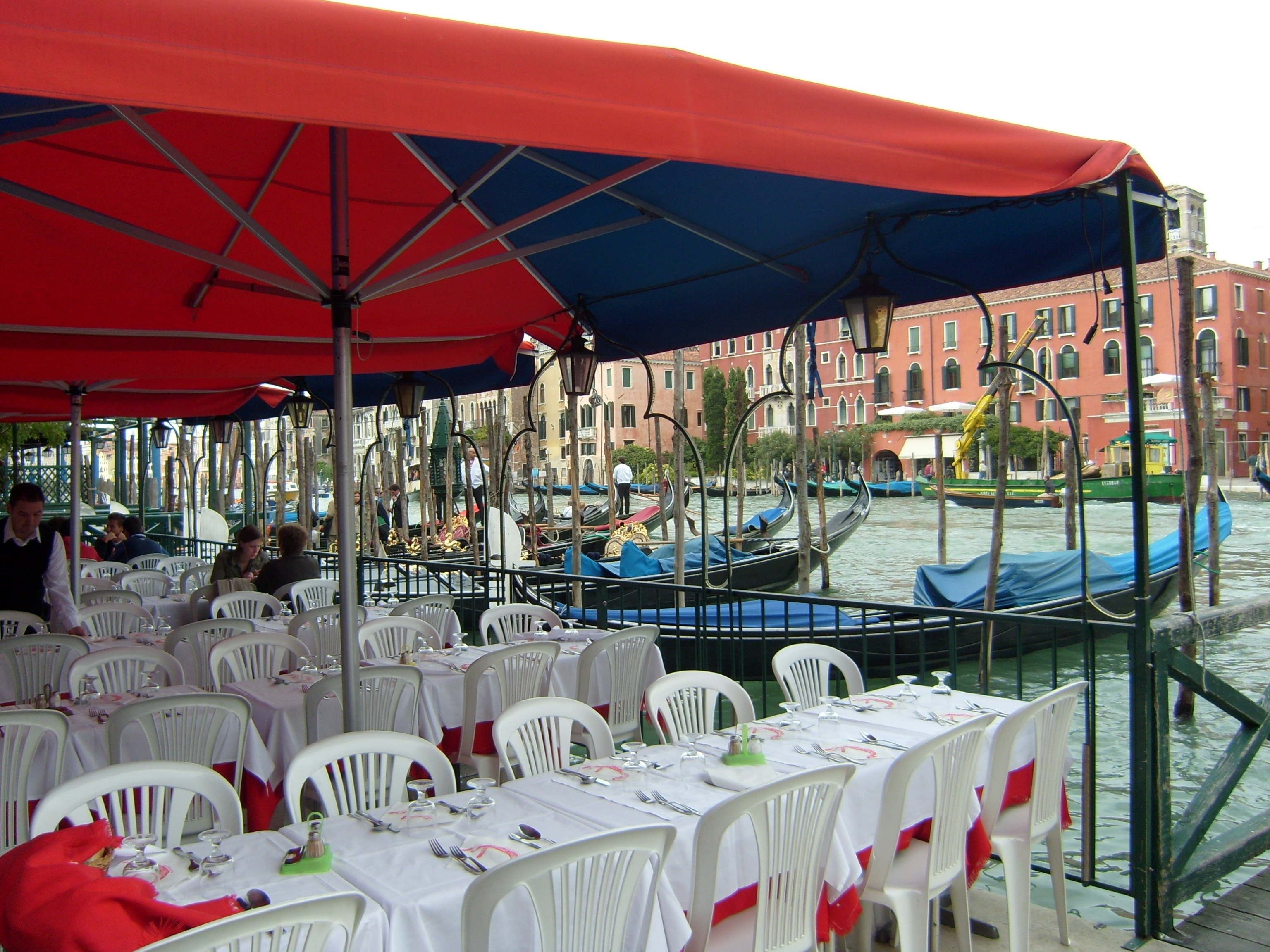 Outdoor restaurant on a canal