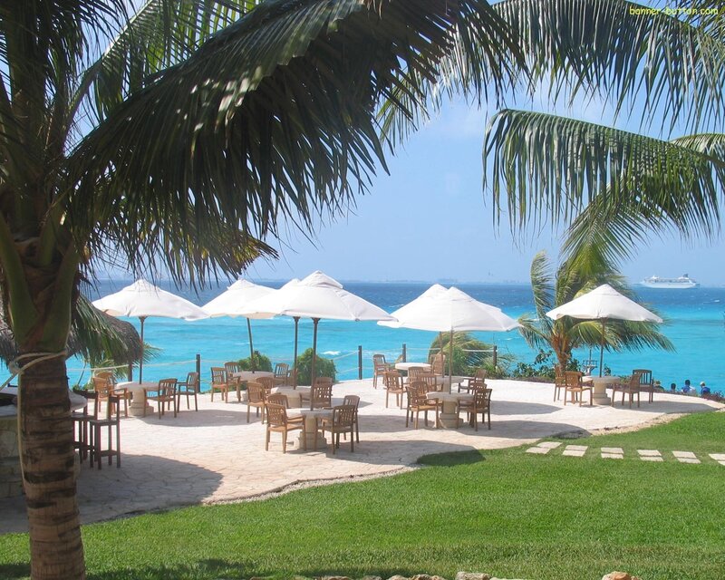 Outdoor Seating Area — Blue