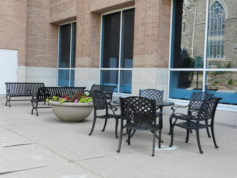 Outdoor Seating Area — Gray
