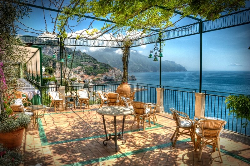 Outdoor Terrace with Sea View