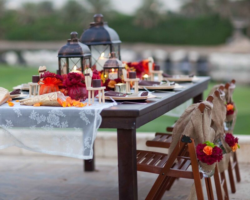 Outdoor wedding table setting
