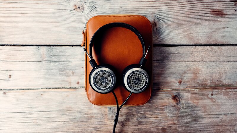 Over-ear Headphones — Brown