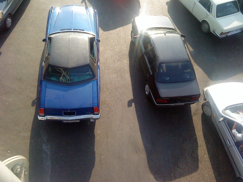 Overhead view of parked cars