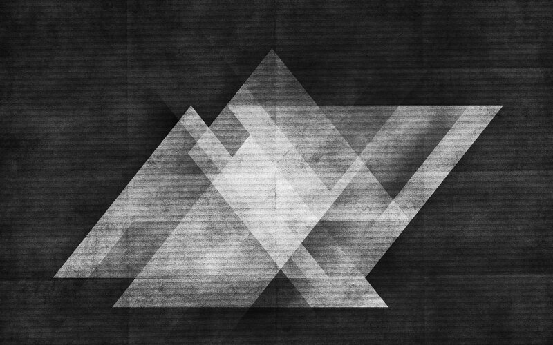 Overlapping Triangles — Black