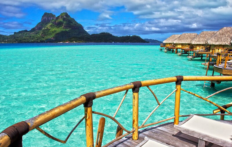 Overwater Bungalows in Lagoon — Turquoise