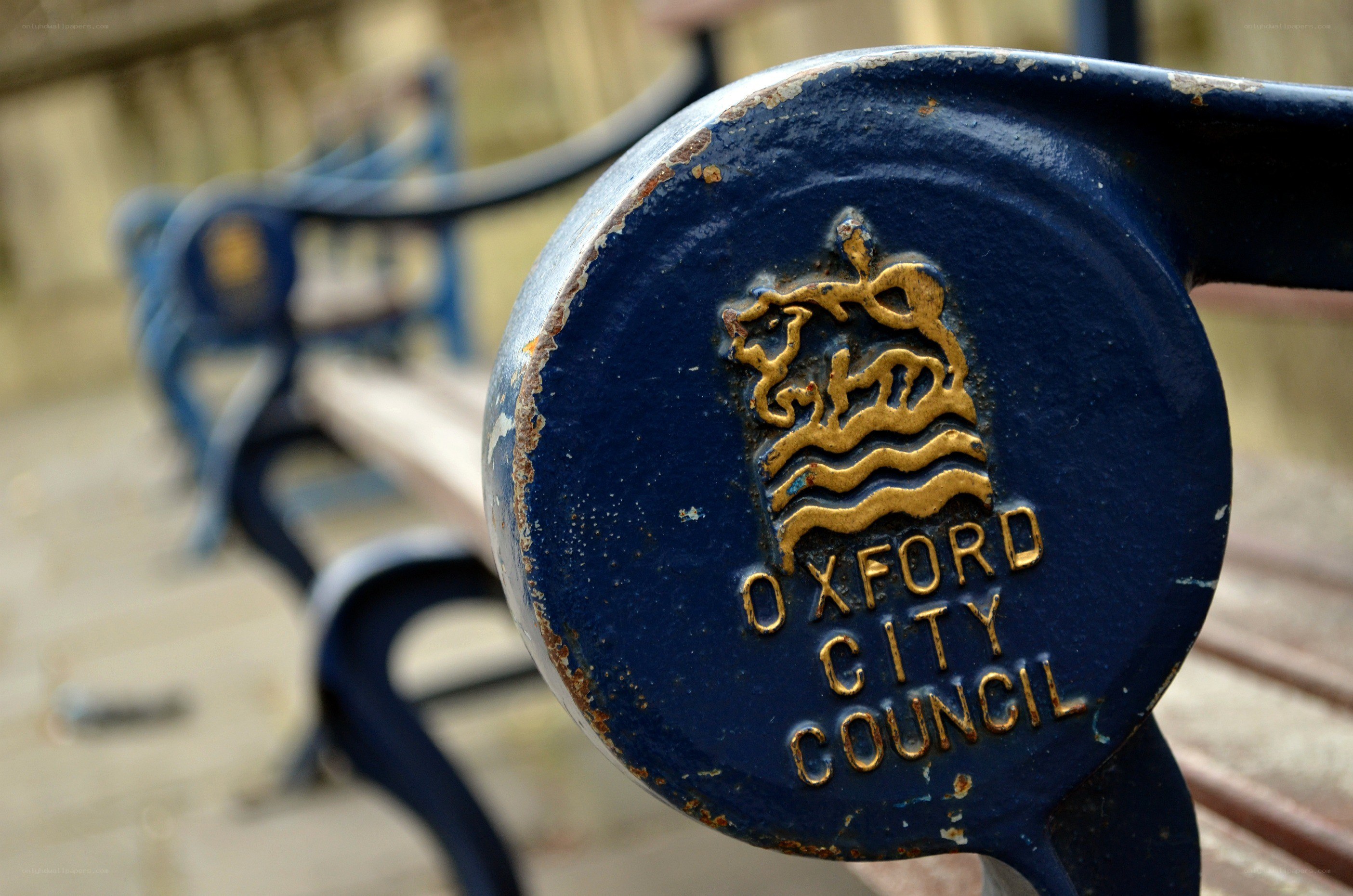 Oxford City Council bench