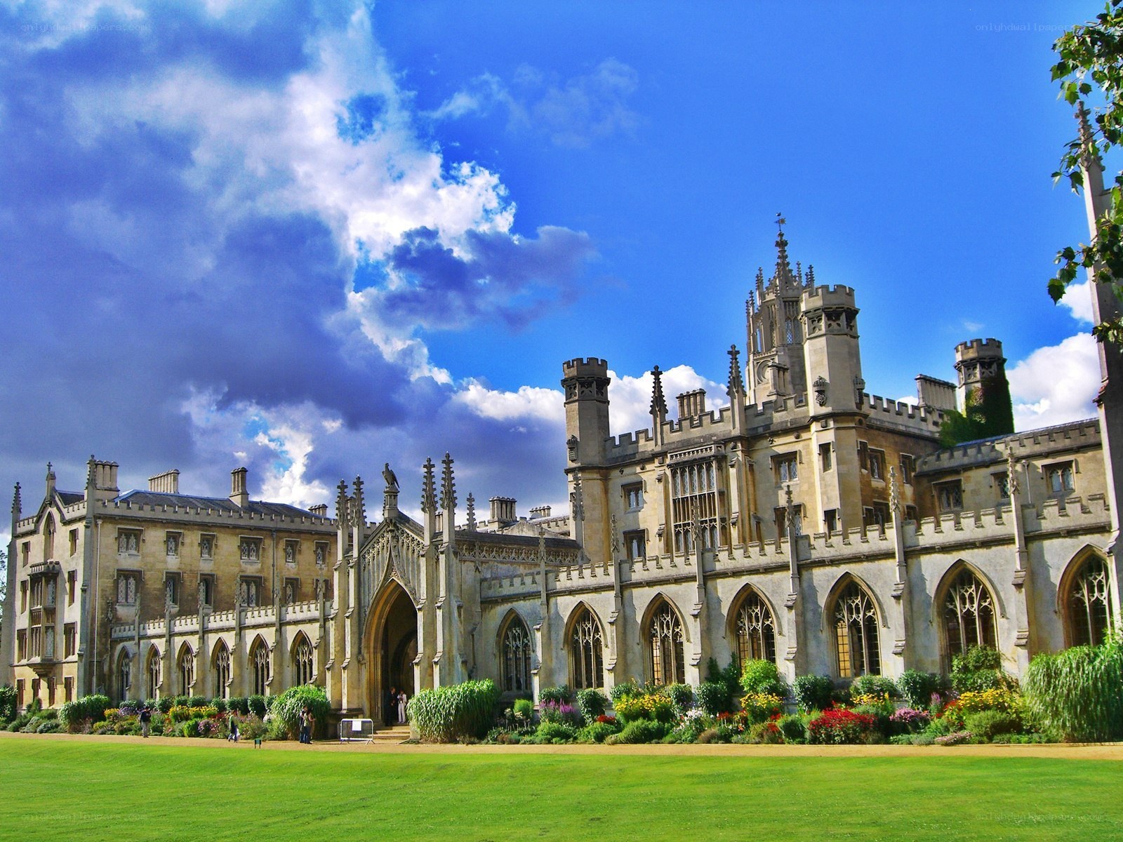Oxford University college