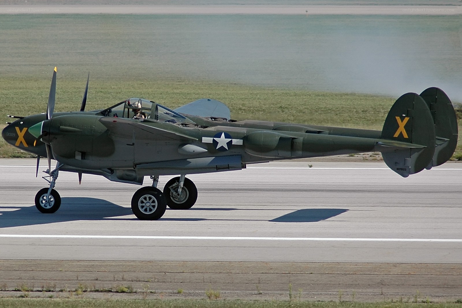 P-38 Lightning on runway