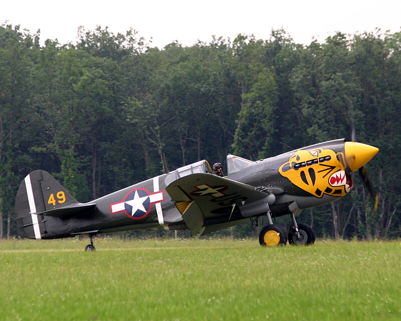 P-40 Warhawk Aircraft — Green