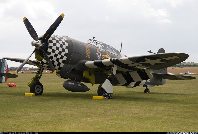 P-47 Thunderbolt Aircraft — Green