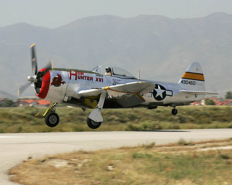 P-47 Thunderbolt Aircraft — Silver