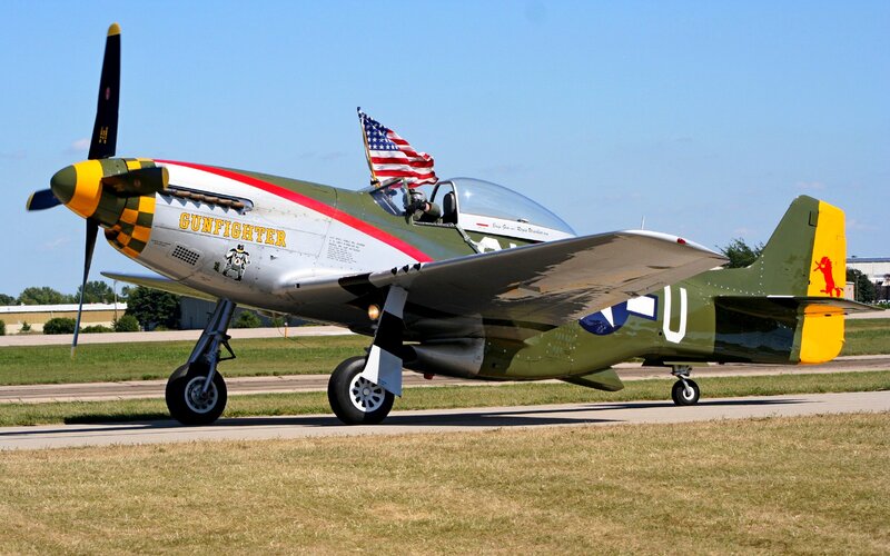 P-51 Mustang Aircraft — Green, Calm, Afternoon, Photograph
