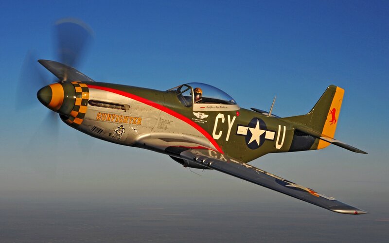P-51 Mustang Fighter — Green