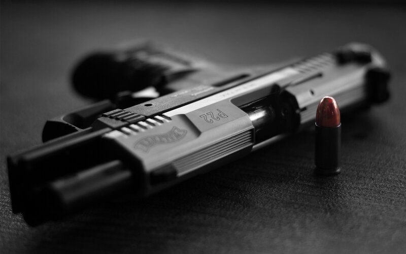 P22 Pistol with Bullet — Black