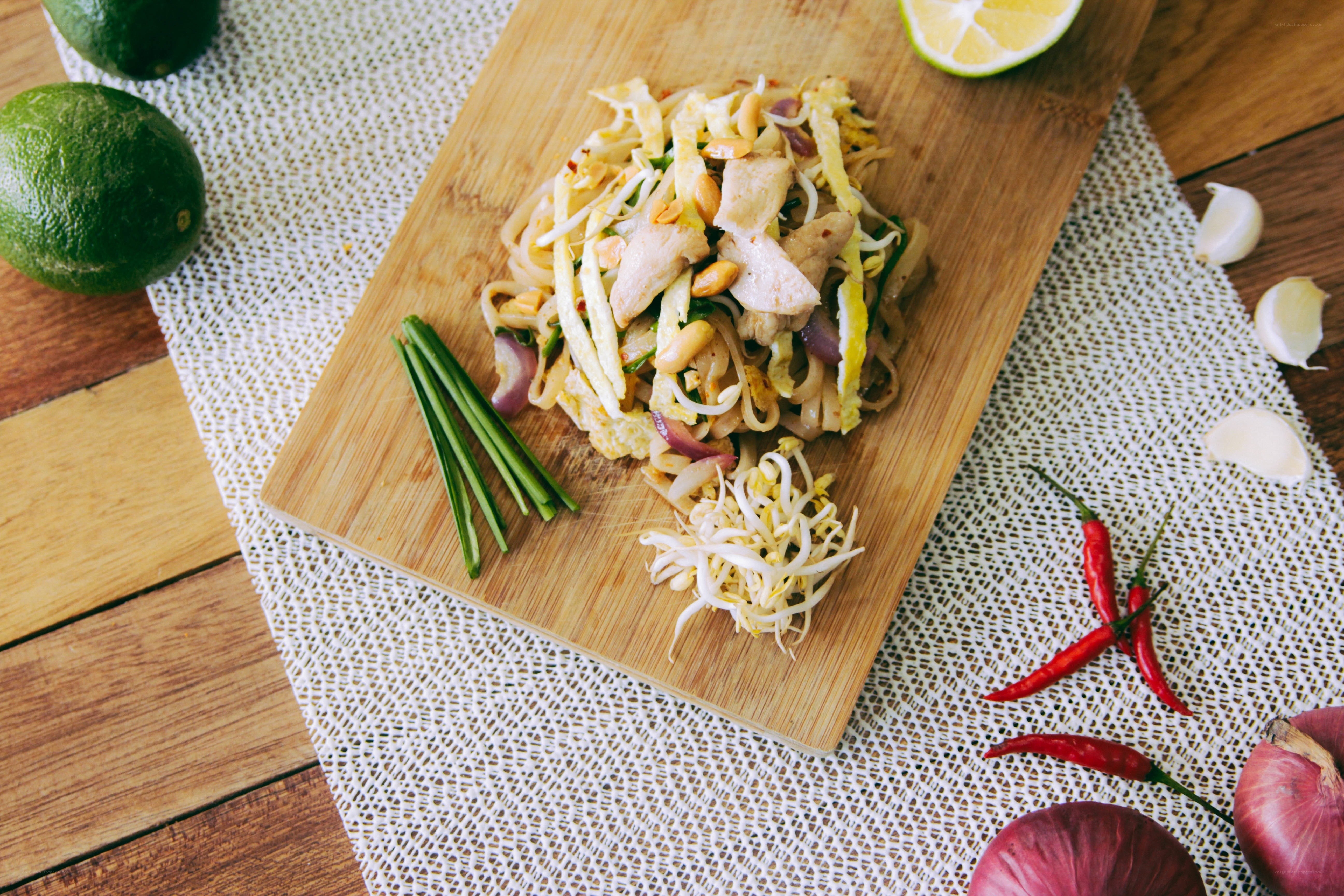 Pad Thai with fresh ingredients