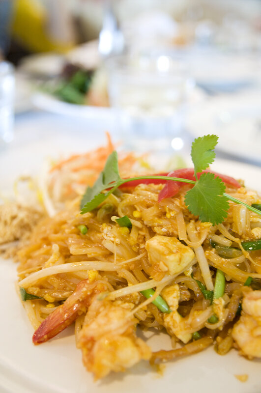 Pad Thai with shrimp and tofu
