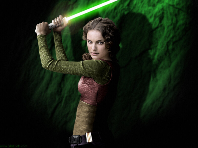 Padmé Amidala with green lightsaber