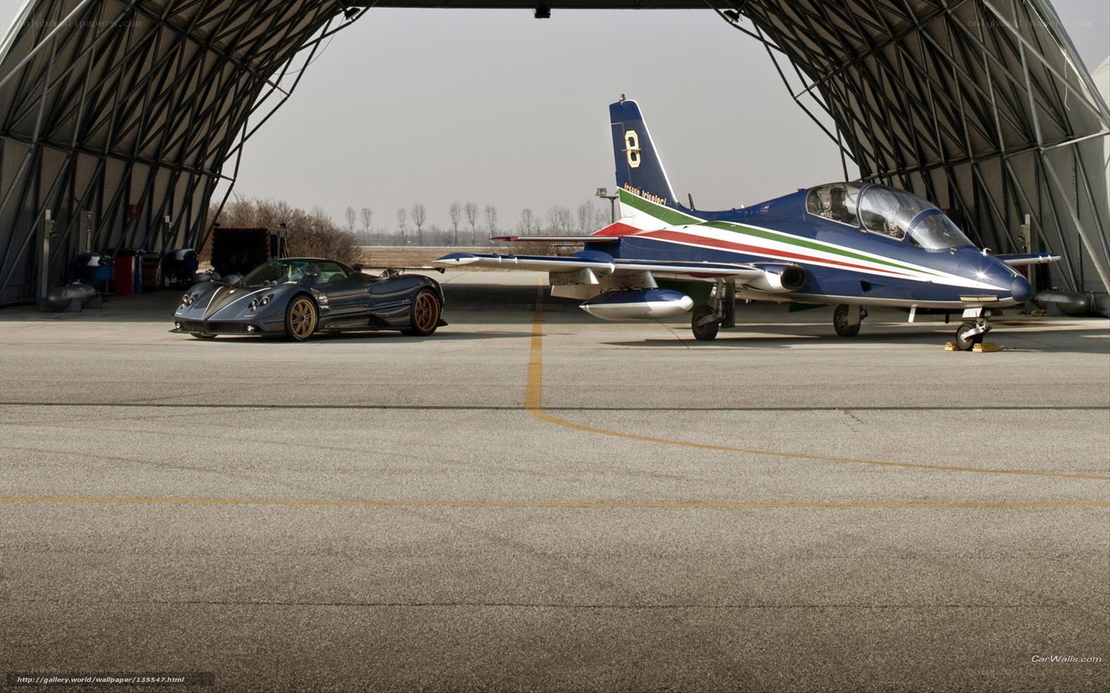 Pagani Huayra and jet aircraft
