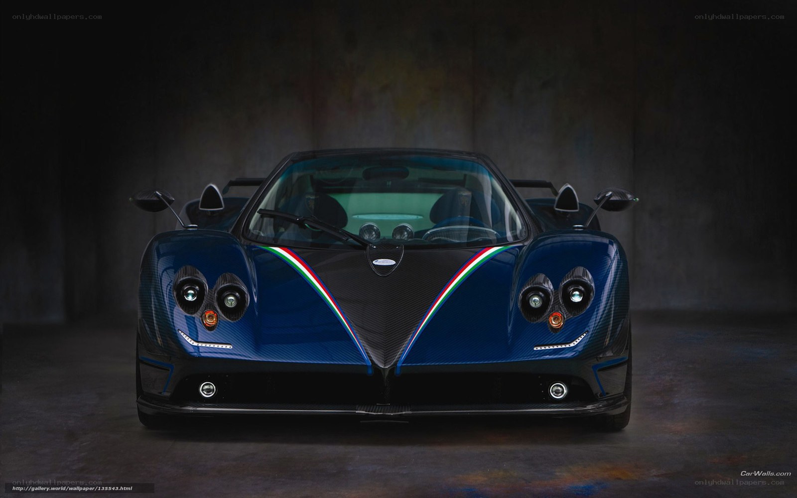 Pagani Huayra front view