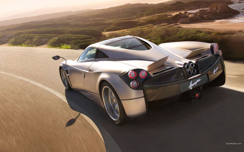 Pagani Huayra on coastal road