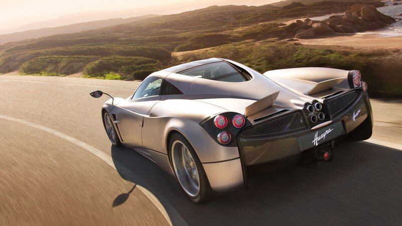 Pagani Huayra on coastal road